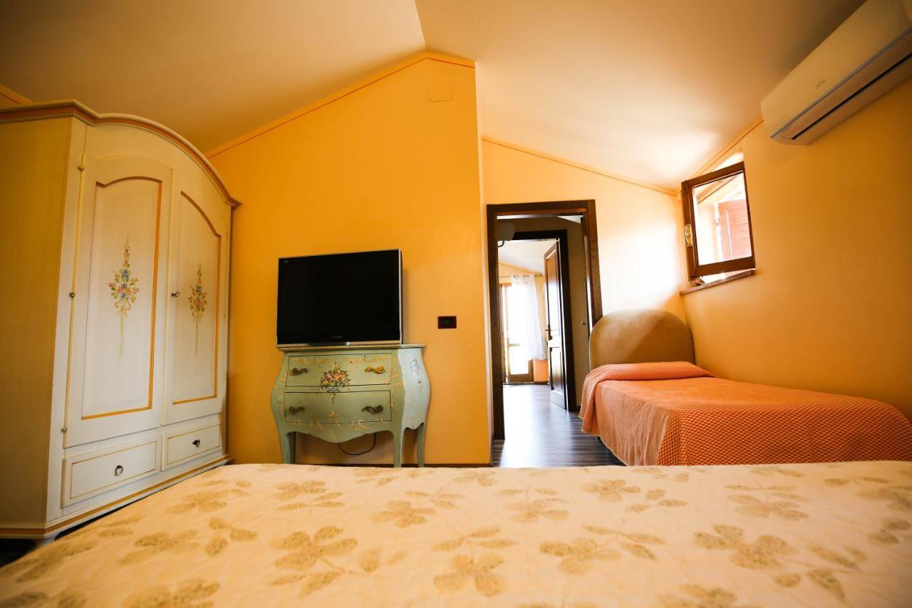 Hotel Benedetti Campello sul Clitunno Eksteriør bilde