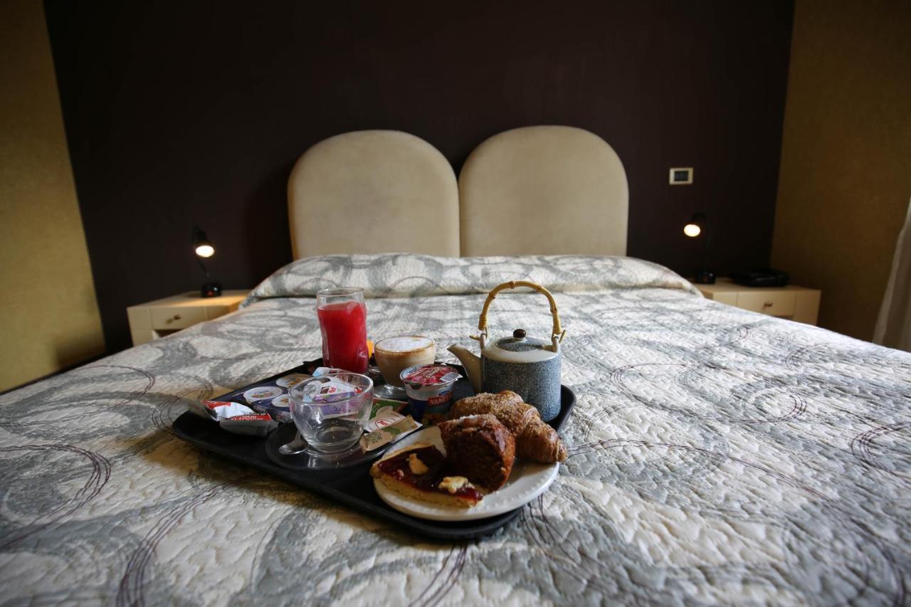 Hotel Benedetti Campello sul Clitunno Eksteriør bilde
