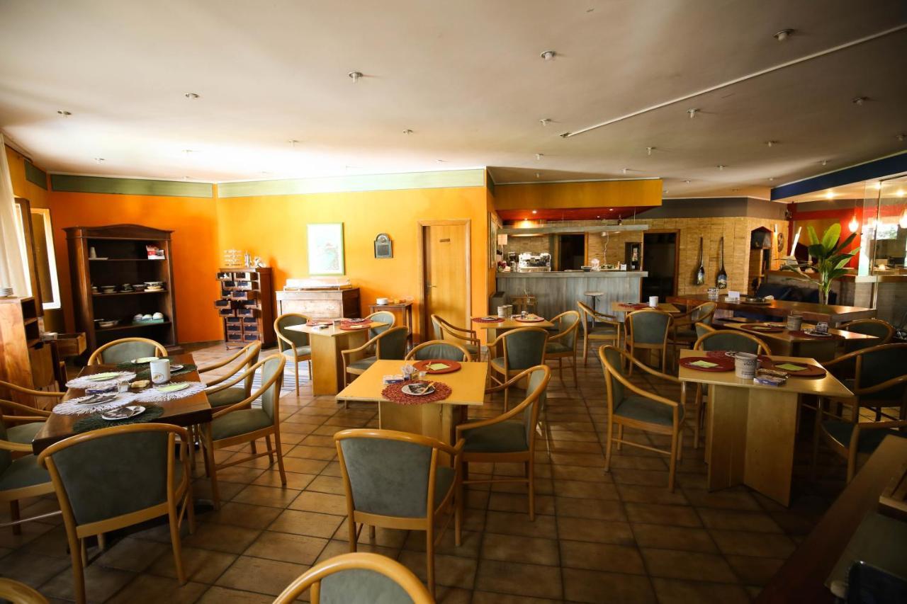 Hotel Benedetti Campello sul Clitunno Eksteriør bilde